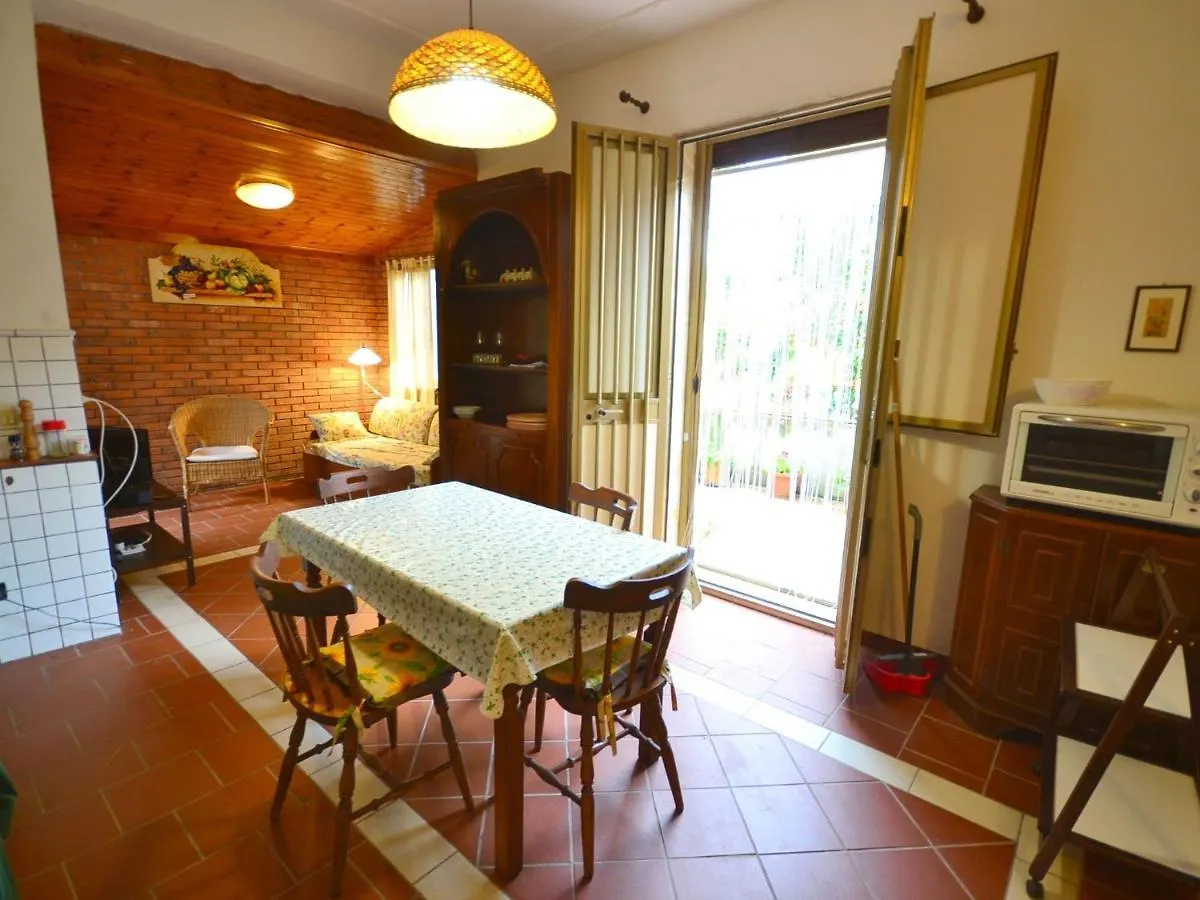 Casa Unifamiliar Con Jard N Privado Villa Agnone Bagni