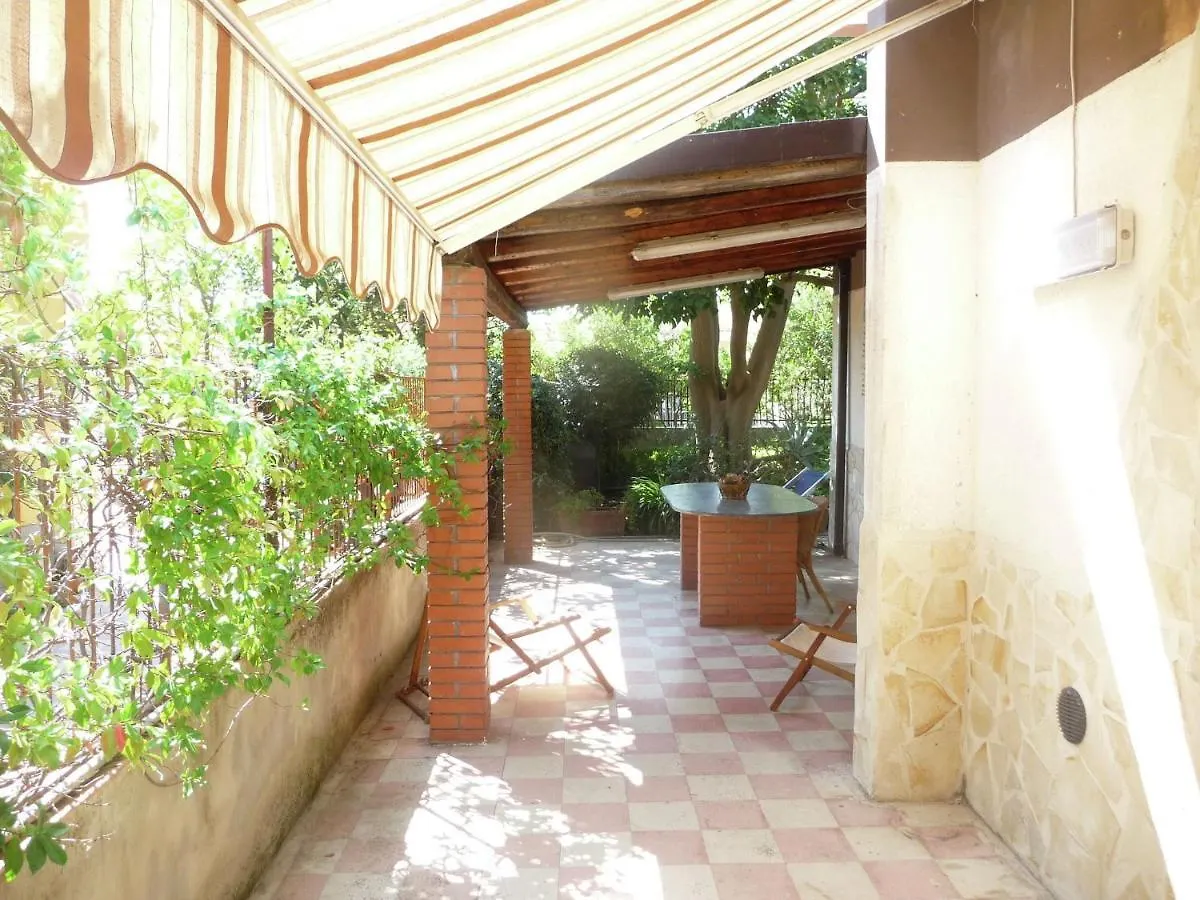 Casa Unifamiliar Con Jard N Privado Villa Agnone Bagni Italien