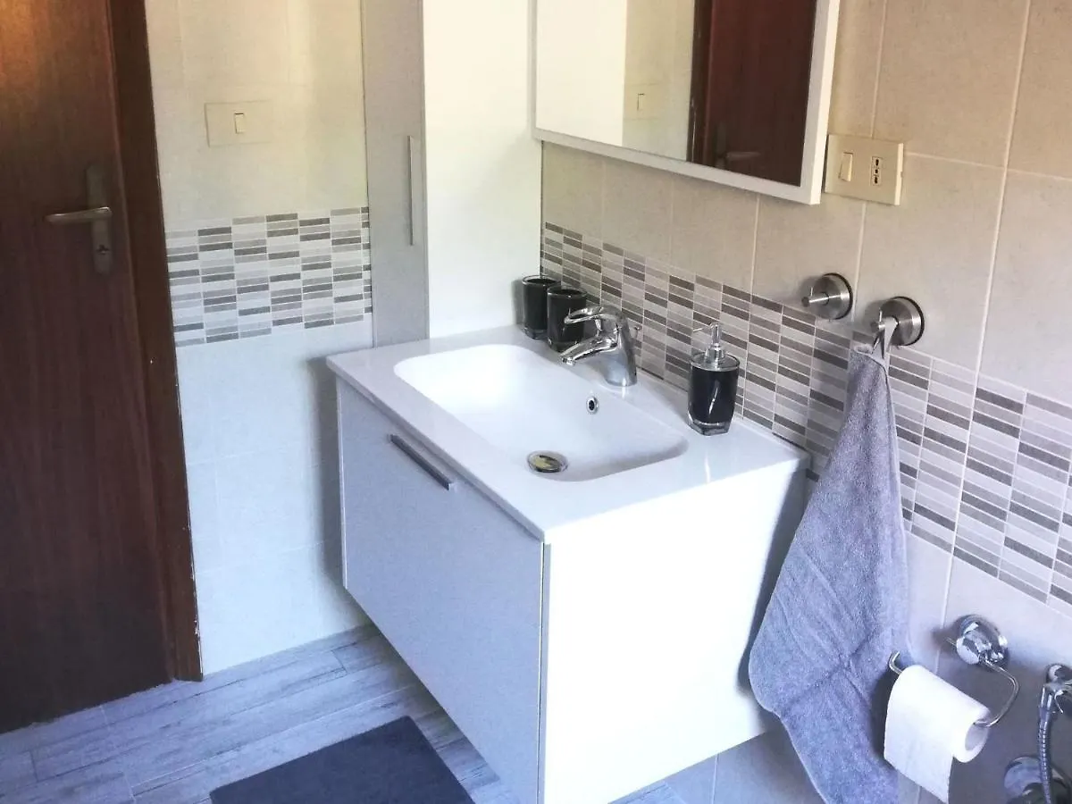 Semesterbostad Casa Unifamiliar Con Jard N Privado Villa Agnone Bagni